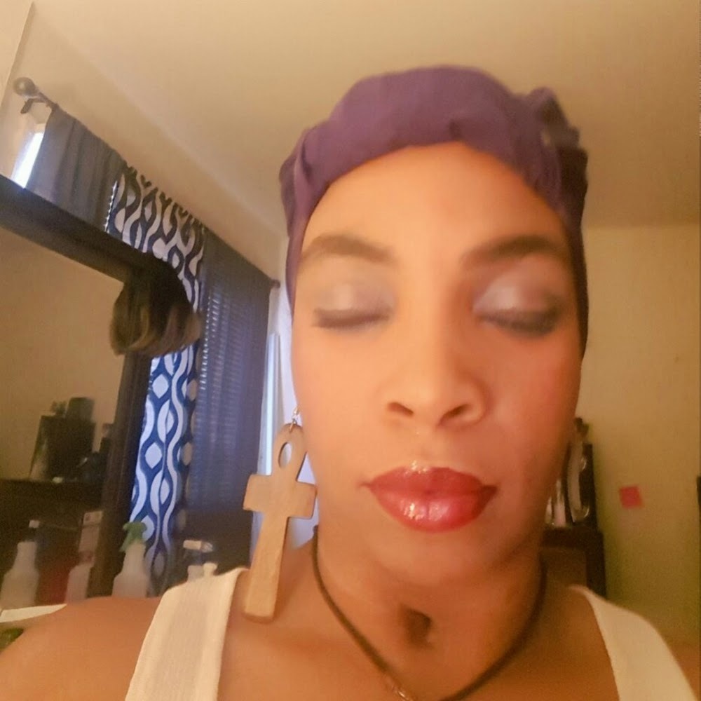 Meet your Posher, Strong